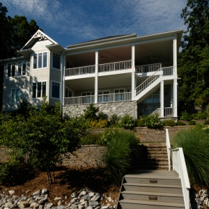 10 - Back - Lakeview