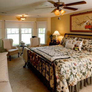 4 - Master Bedroom